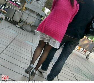 丝袜吻视频大全集,激情四溢的诱惑瞬间，带你领略视觉盛宴